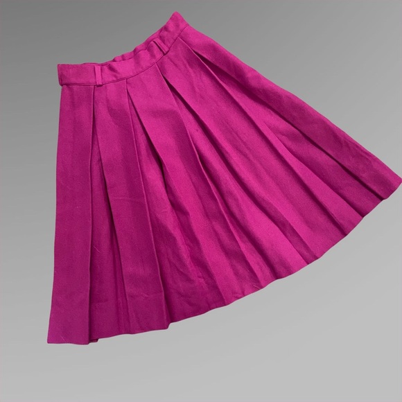 VTG Koret Wool Magenta Mini Skirt-25”W - Picture 3 of 7